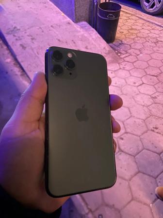 Продам Айфон 11 про