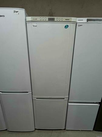 Продам холодильник рабочий