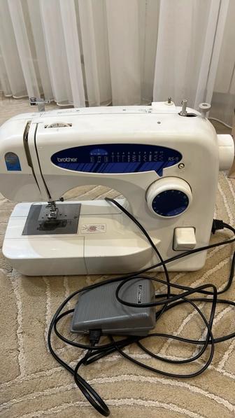 Швейная машинка