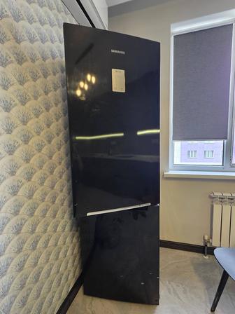 Холодильник Samsung no frost