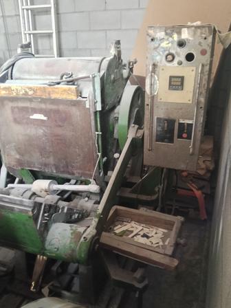 Продам два станка для типографии