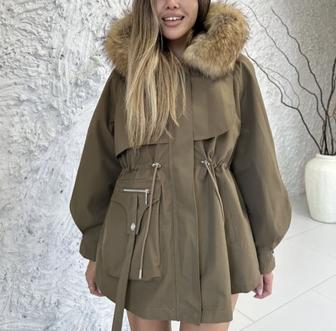 Продам парку зимнюю куртку