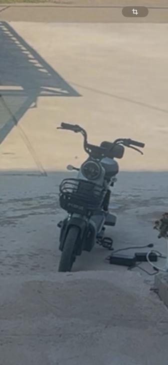 Электрический скутер самокат мотоцикл