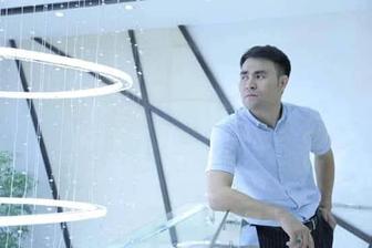 Ведущий праздничные мероприятие