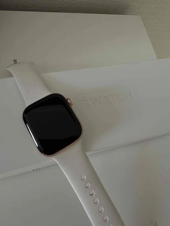 Продам Apple Watch