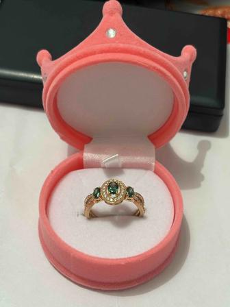 продам кольцо золотое