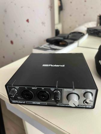 Звуковая карта Roland Rubix 22