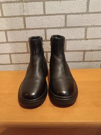 Продаются мужские зимние сапоги тип саламандер размер 42 натуральный мех