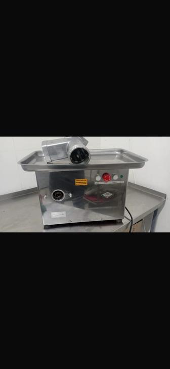 Мясорубка МИМ-300М