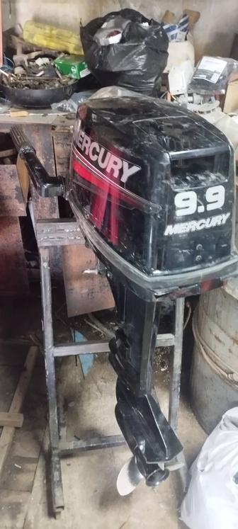 Продам лодку РИБ с мотором Меркурий 9.9