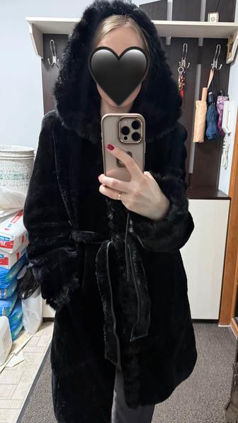 Продам шубу (мутон)