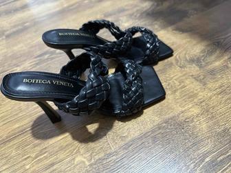 Стильные мюли Bottega Veneta