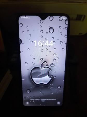 Продам андроид сумсунг А10