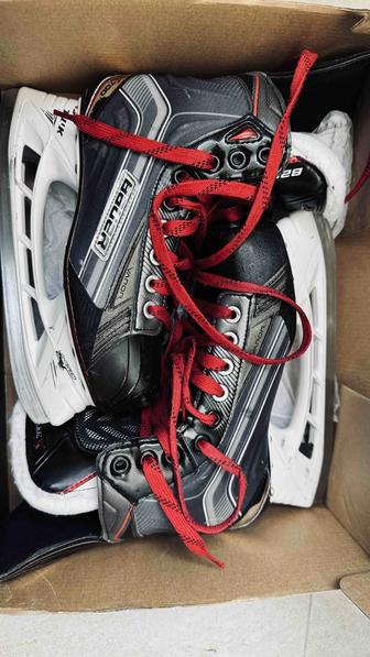 Хоккейные коньки