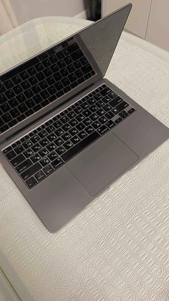 MacBook Air 13 (2020, 512 GB)