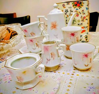 Чайный сервиз в отличном состоянии