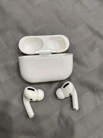 Наушники Apple AirPods Pro with Lightning