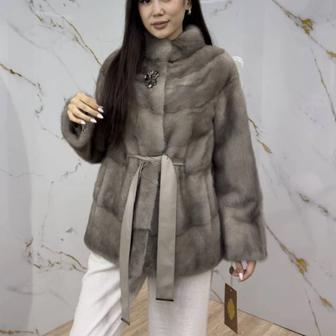 Шуба из премиальной норки