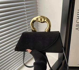 Продам сумочку клатч под Zara .Чернаякомби замша и экокожа