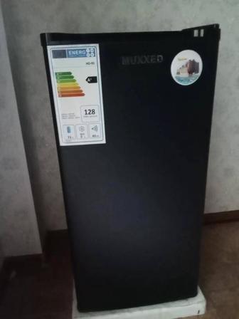 MUXXED холодильник продаю б.у срочно , 30 тыс тн , высота 60-70 см