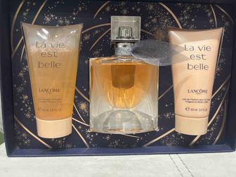 Парфюмерный набор Lancome La vie est belle