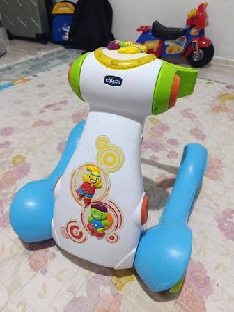 Продам детский толокар