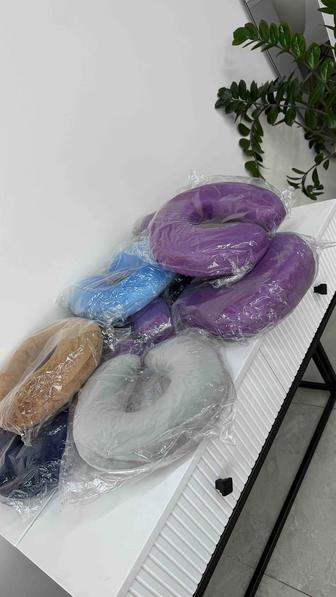 Продам подушки новые по 1000
