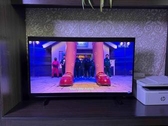 Продам телевизор Samsung AU8000, 43 дюйма, 4K UHD.