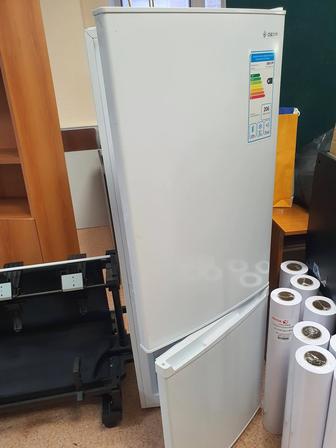 Холодильник DEXP