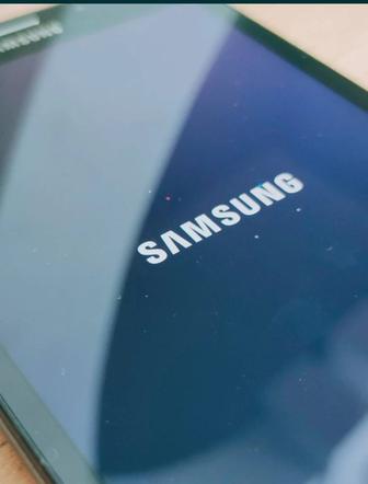 Продается планшет Samsung с поддержкой sim-карты