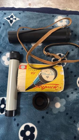 Бинокль почти как новый 1987 год