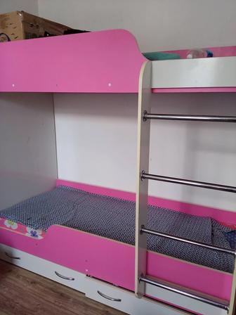 Продам детский диван