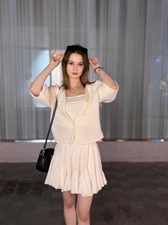Воспитатель / воспитательница