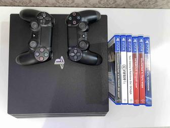 Продам Playstation 4 Pro