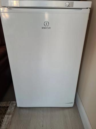 Морозильник indesit 100×60×60