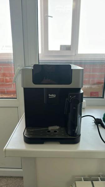 Продам кофемашину