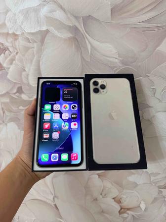 iPhone 11 Pro Max 64Gb - В отличном состоянии