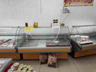Продаю холодильную витрину!