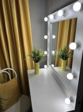 Туалетный столик