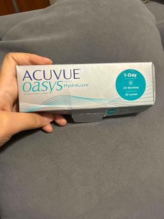 Acuvue Oasys hydraluxe