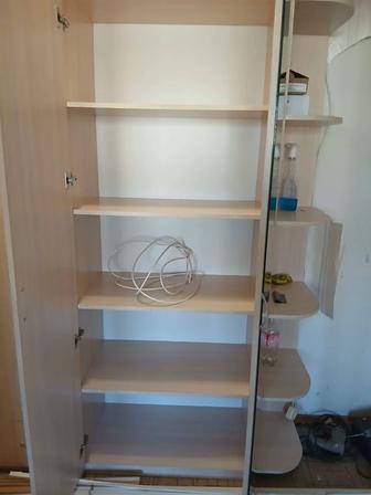 Продам прихожую