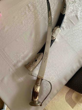 Продам сувенирные сабли