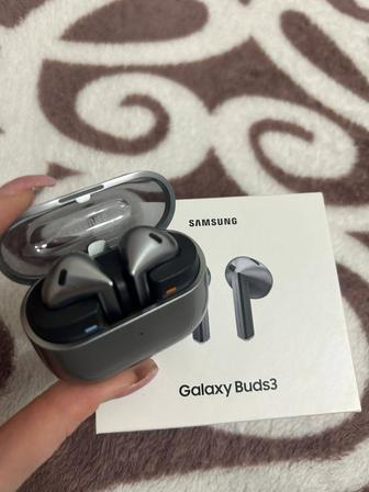 Наушники Samsung Galaxy Buds 3