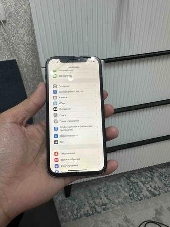 Продам iPhone 12 айфон 12