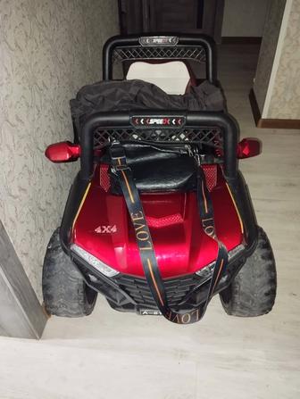 Продам электромашинку