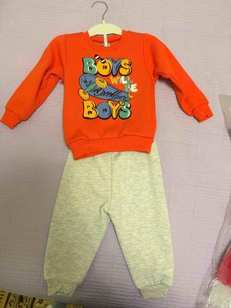 Продам костюм для мальчика