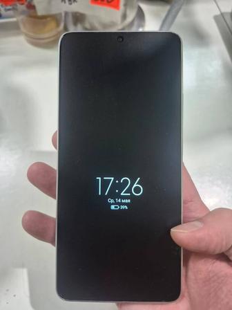 Продам смартфон POCO X6 Pro