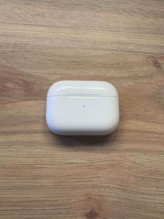 Продам наушники Airpods pro 2 в хорошем качестве