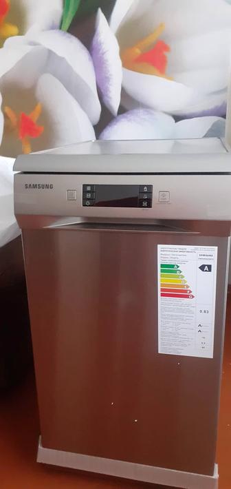 Продаётся посудомоечная машина