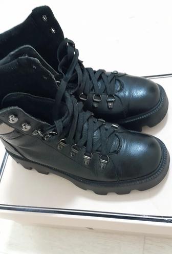 Сапоги женские